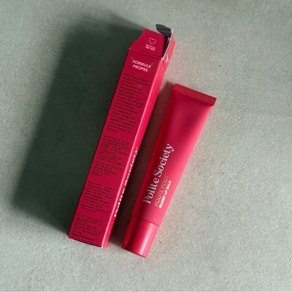 Polite Society Polite Pout Glossy Lip Balm in Strawberry Glaze – New - Picture 4 of 4
